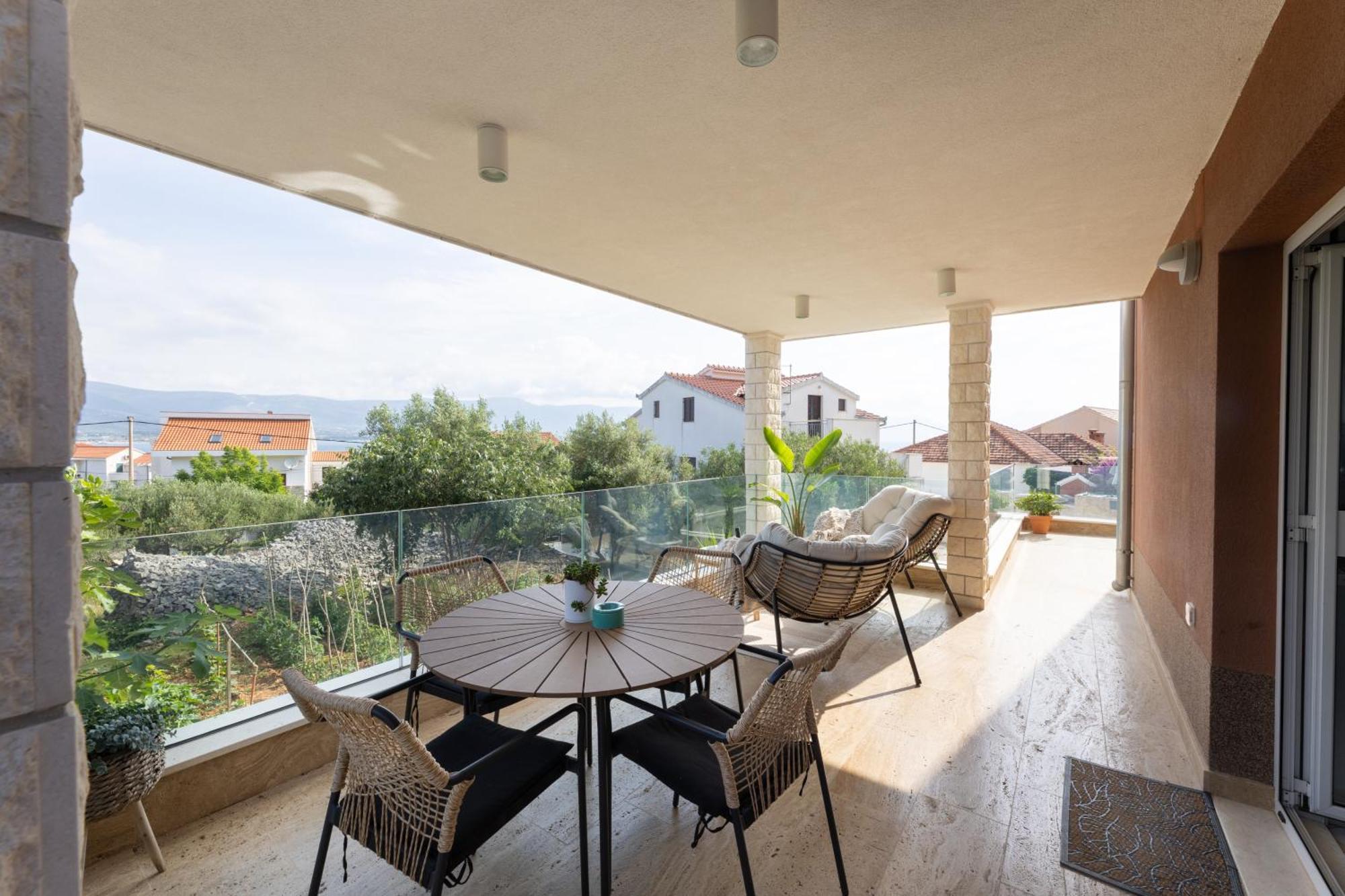 Apartments Belmat Trogir Exterior foto