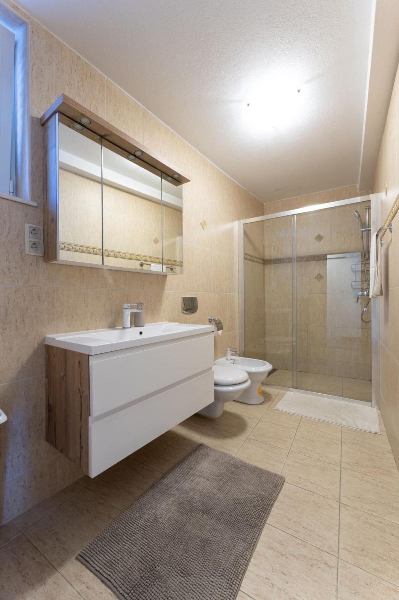Apartments Belmat Trogir Exterior foto